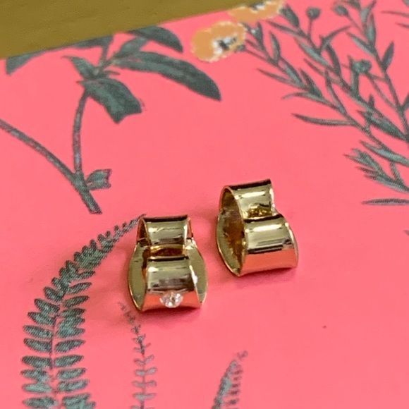 Lucky brand small stud earrings, new - Picture 4 of 4